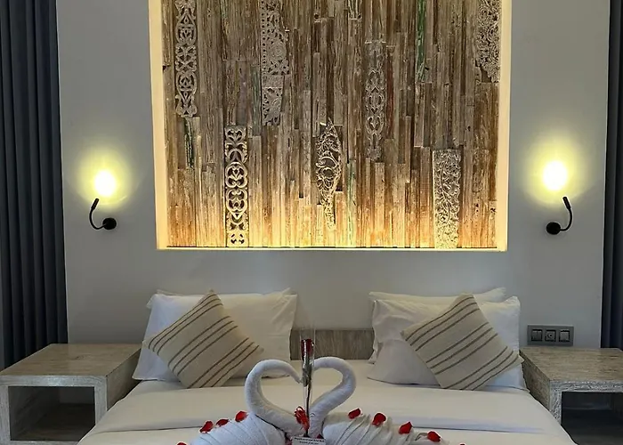 Villa Taman Mesari Luxury Villas-seminyak *