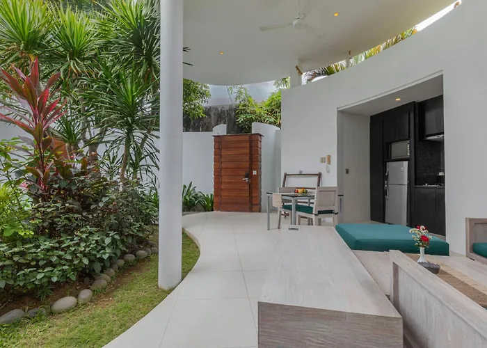 Villa Taman Mesari Luxury Villas-seminyak *
