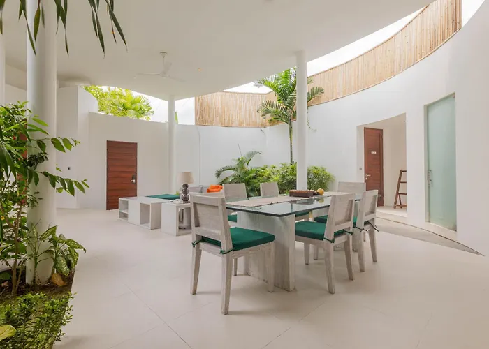 Taman Mesari Luxury Villas-seminyak